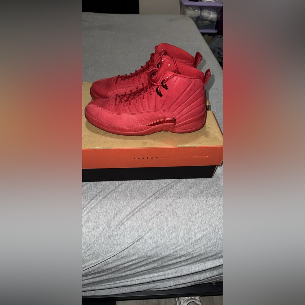 Jordan 12’s
